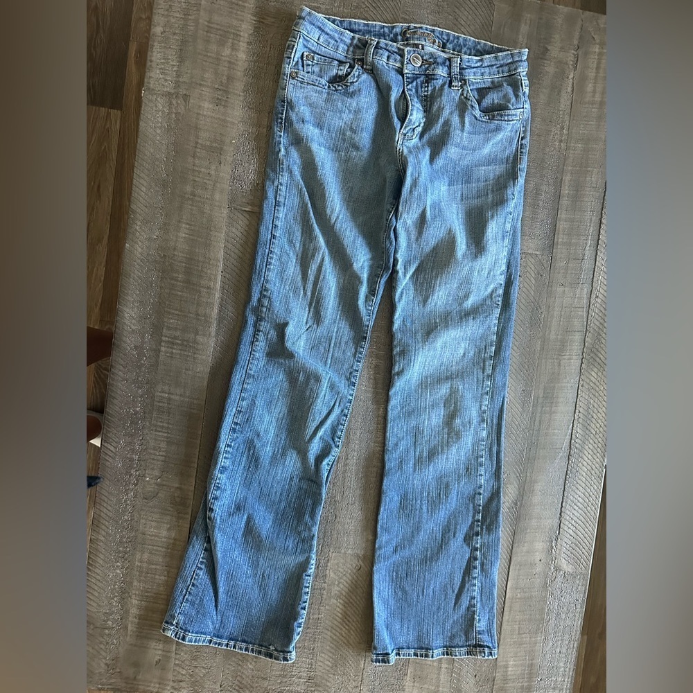 Common Genes women’s jeans 6